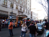 Highlight for Album: Parade down Bourbon Street